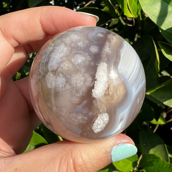 Smiley Face Flower Agate Sphere - Picture 4 of 7